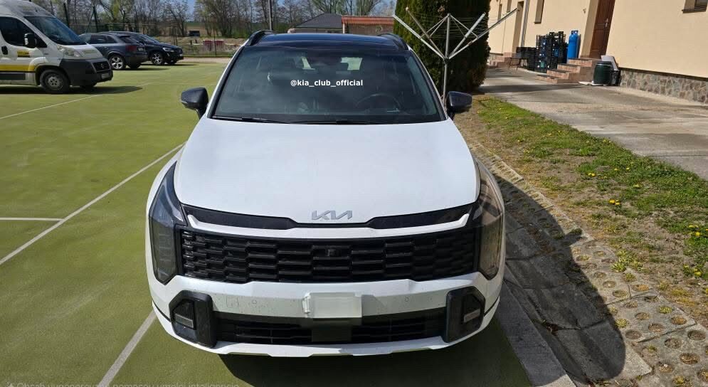 Euro-Spec KIA Sportage Facelift Captured Undisguised Again